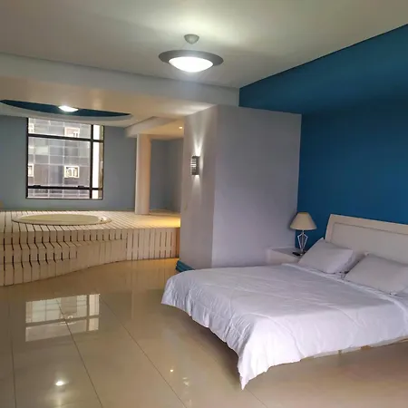 Diamond Hotel